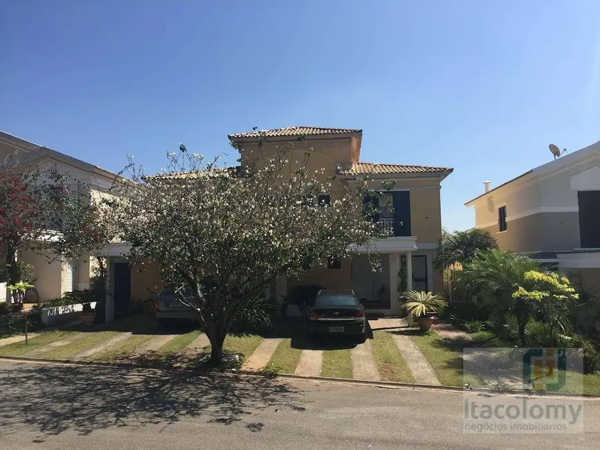 Foto 1 de Casa de Condomínio com 4 quartos à venda, 320m2 em Santana De Parnaiba - SP