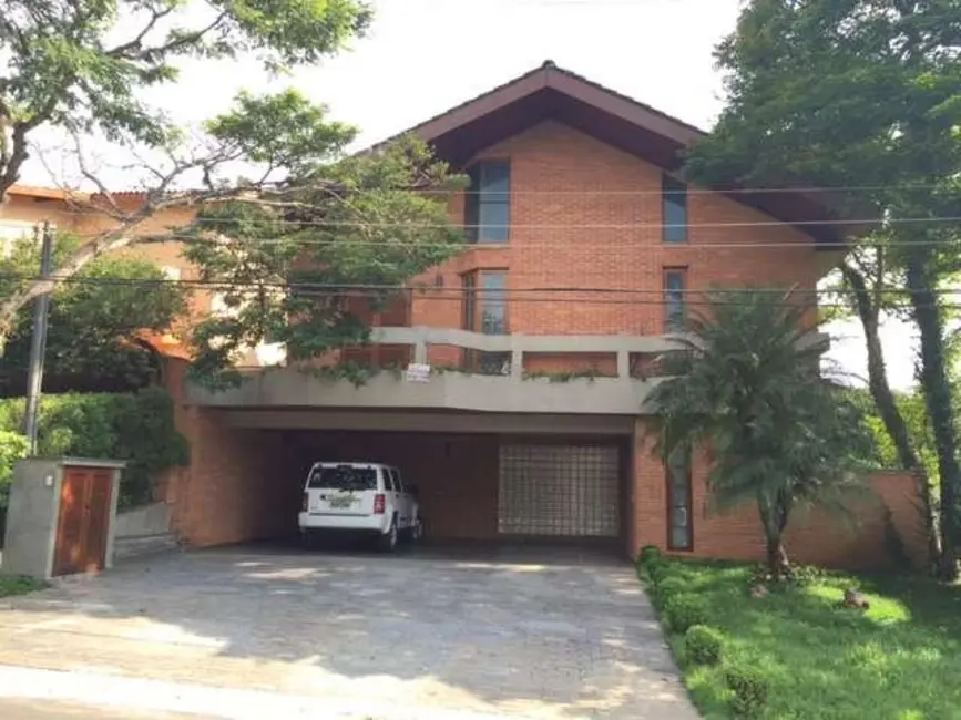 Foto 1 de Casa de Condomínio com 4 quartos para alugar, 390m2 em Santana De Parnaiba - SP