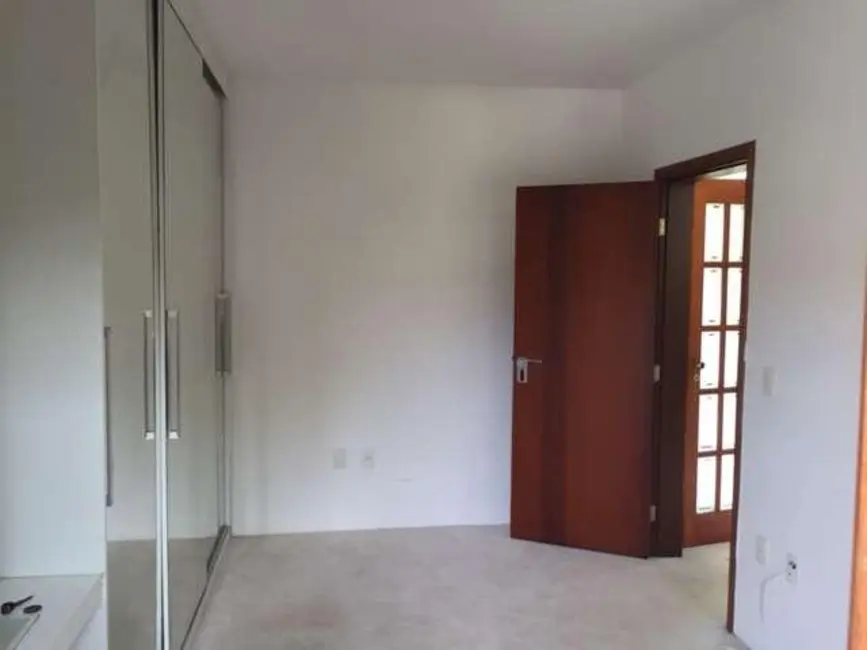 Foto 5 de Casa de Condomínio com 4 quartos para alugar, 390m2 em Santana De Parnaiba - SP
