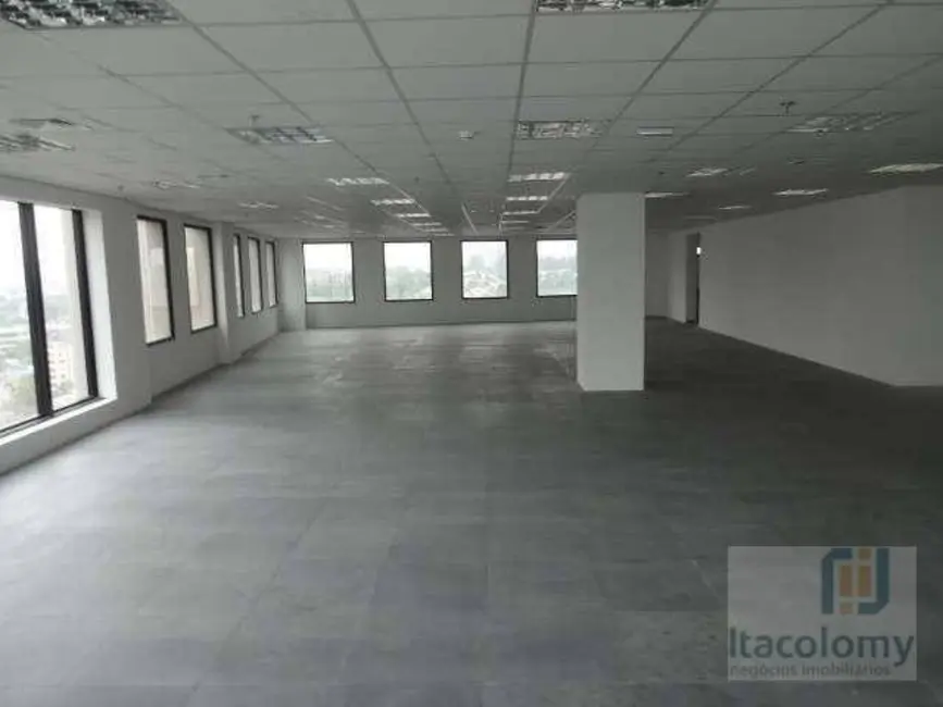 Foto 2 de Sala Comercial para alugar, 720m2 em Empresarial 18 do Forte, Barueri - SP