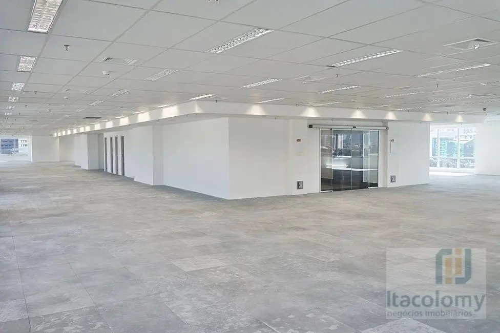 Foto 1 de Sala Comercial para alugar, 950m2 em Barueri - SP