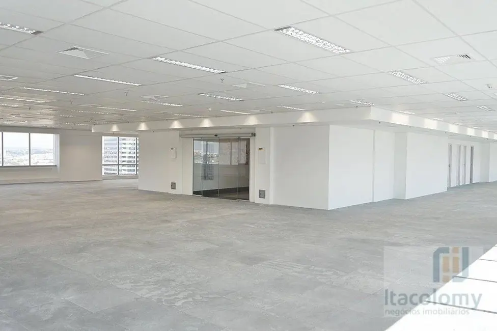 Foto 2 de Sala Comercial para alugar, 950m2 em Barueri - SP