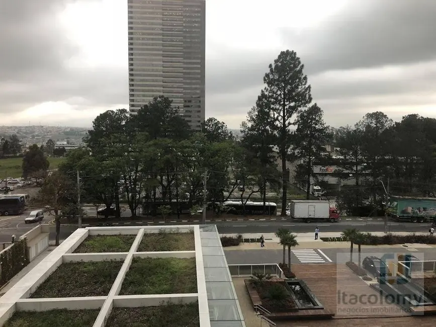 Foto 4 de Sala Comercial para alugar, 2000m2 em Alphaville Industrial, Barueri - SP