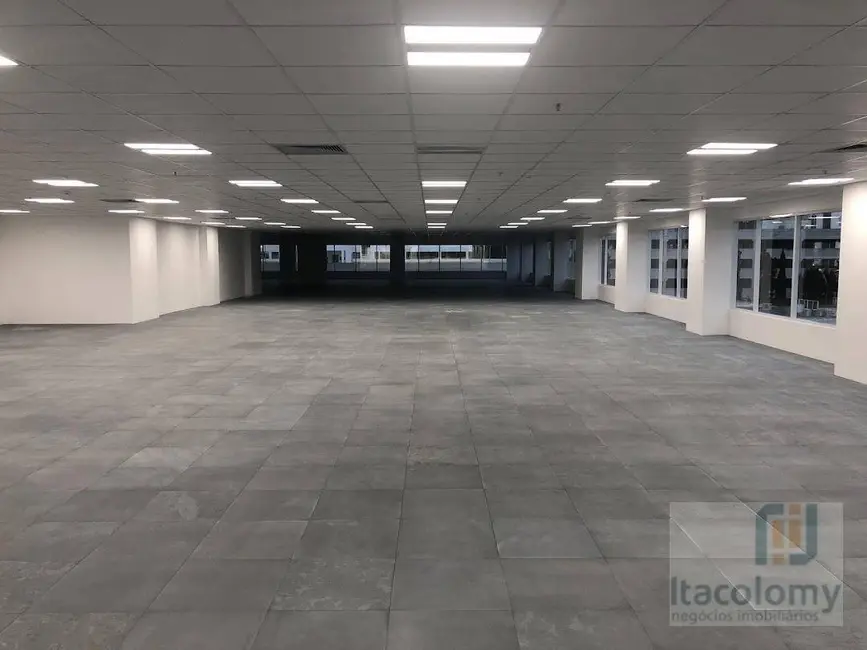 Foto 1 de Sala Comercial para alugar, 2000m2 em Alphaville Industrial, Barueri - SP