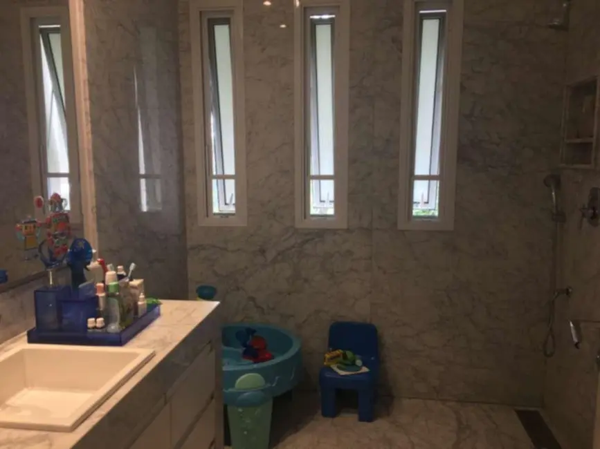 Foto 5 de Casa de Condomínio com 4 quartos à venda, 1754m2 em Santana De Parnaiba - SP