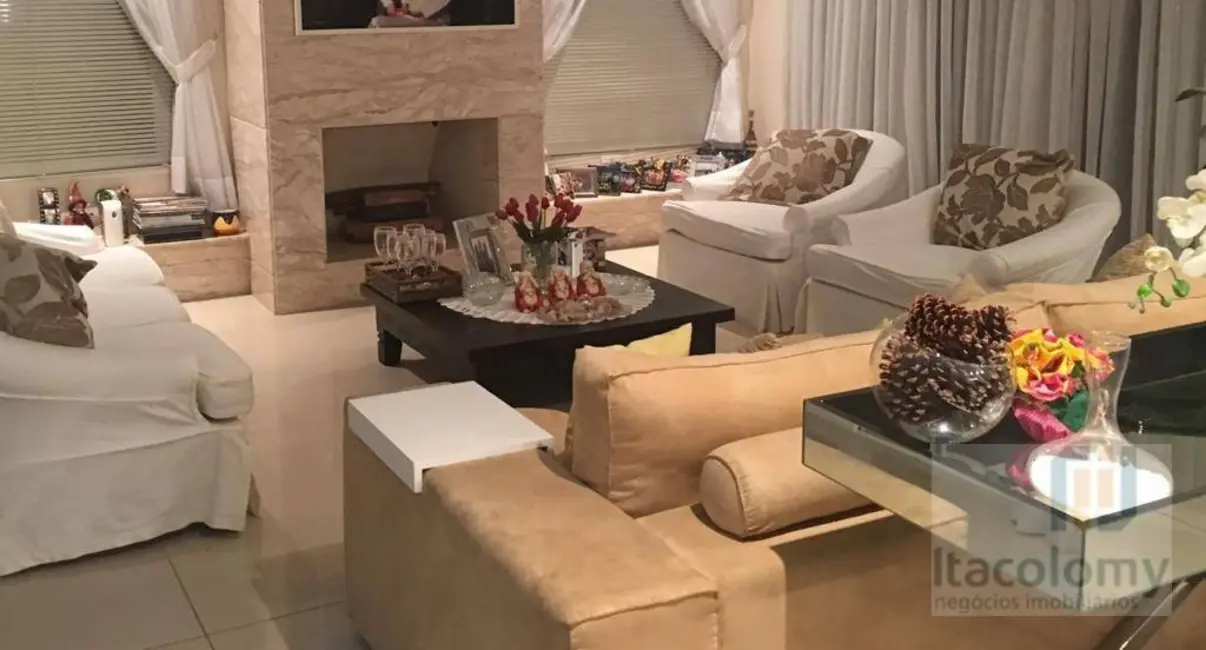 Foto 7 de Casa de Condomínio com 4 quartos à venda, 560m2 em Santana De Parnaiba - SP