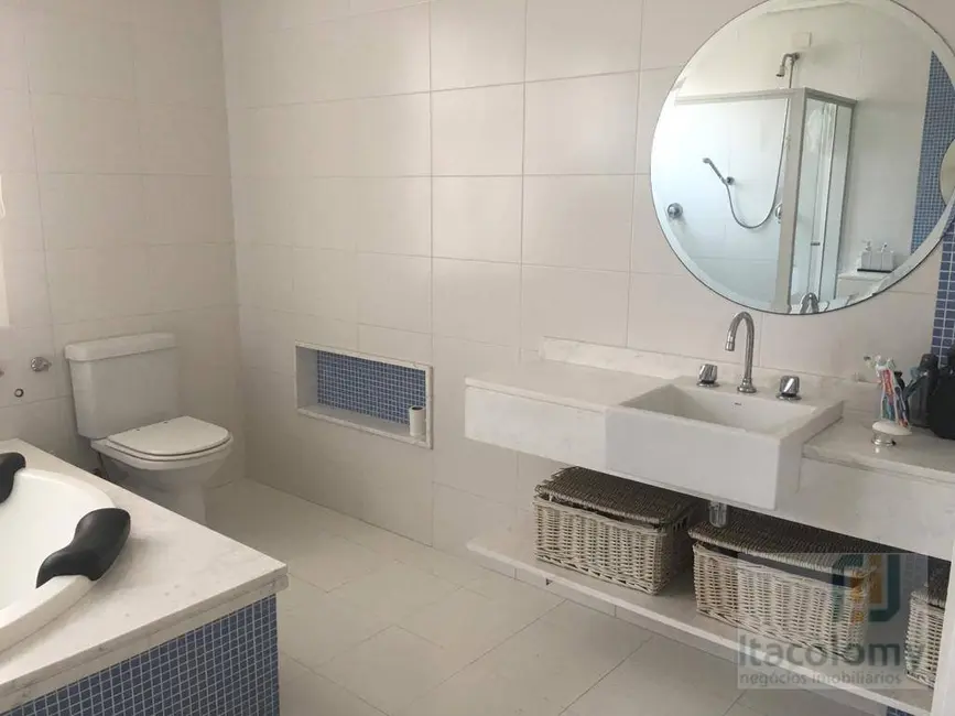 Foto 3 de Casa de Condomínio com 4 quartos à venda, 560m2 em Santana De Parnaiba - SP