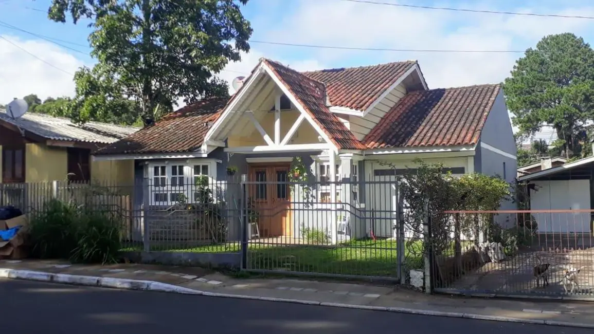Foto 1 de Casa com 3 quartos à venda, 360m2 em Vila Rural, Rio Grande - RS