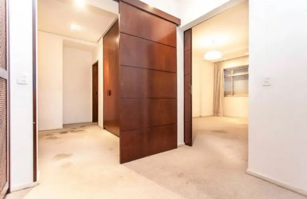 Foto 2 de Apartamento com 3 quartos à venda, 322m2 em Higienópolis, São Paulo - SP