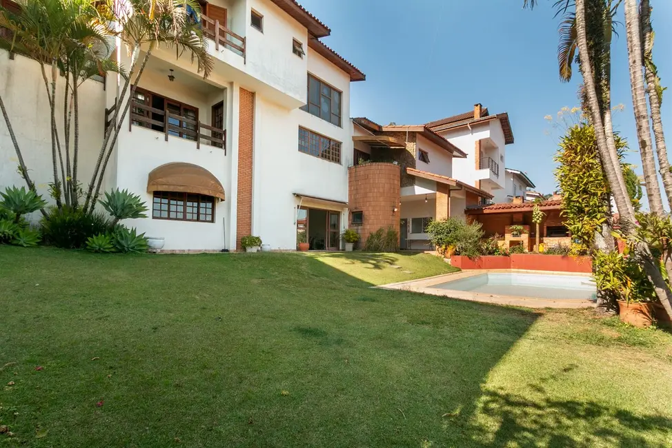 Foto 2 de Casa de Condomínio com 4 quartos à venda, 840m2 em Santana De Parnaiba - SP