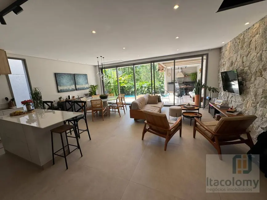 Foto 4 de Casa de Condomínio com 3 quartos à venda, 200m2 em Santana De Parnaiba - SP