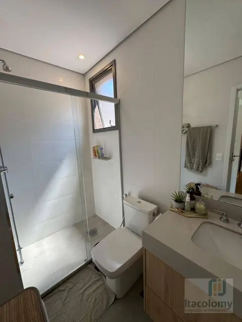 Foto 9 de Casa de Condomínio com 3 quartos à venda, 200m2 em Santana De Parnaiba - SP