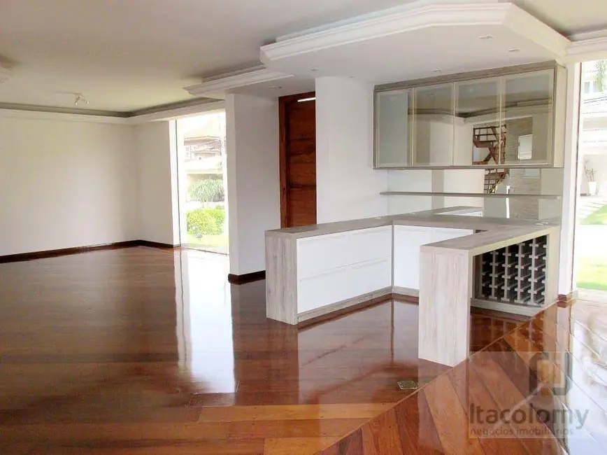 Foto 2 de Casa de Condomínio com 4 quartos à venda, 850m2 em Santana De Parnaiba - SP