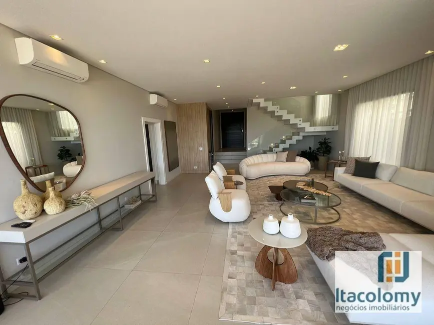 Foto 7 de Casa de Condomínio com 4 quartos à venda, 450m2 em Santana De Parnaiba - SP