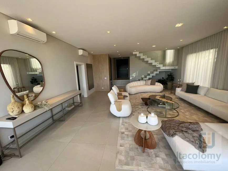 Foto 7 de Casa de Condomínio com 4 quartos à venda, 450m2 em Santana De Parnaiba - SP