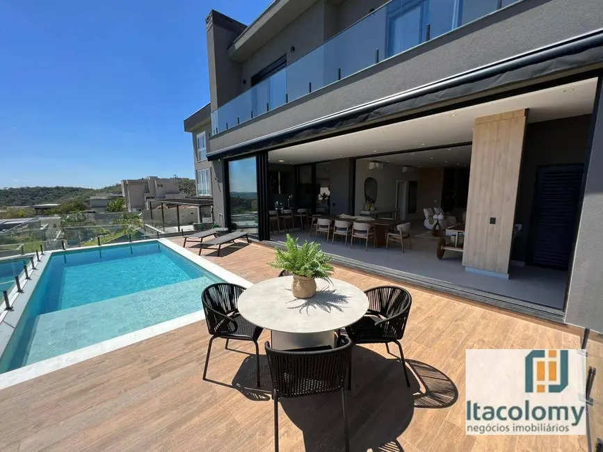 Foto 2 de Casa de Condomínio com 4 quartos à venda, 450m2 em Santana De Parnaiba - SP