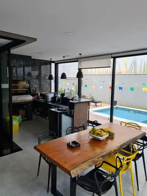 Foto 1 de Casa de Condomínio com 3 quartos à venda, 441m2 em Santana De Parnaiba - SP