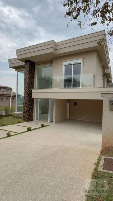 Foto 3 de Casa de Condomínio com 4 quartos para alugar, 490m2 em Santana De Parnaiba - SP