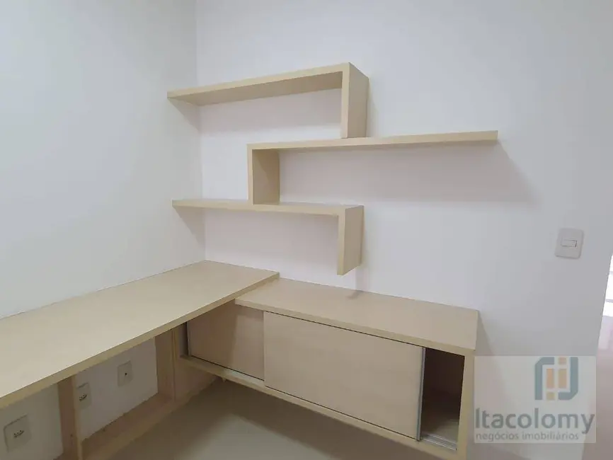 Foto 7 de Apartamento com 3 quartos para alugar, 243m2 em Alphaville Industrial, Barueri - SP