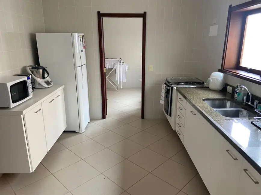 Foto 9 de Casa de Condomínio com 4 quartos à venda, 790m2 em Barueri - SP