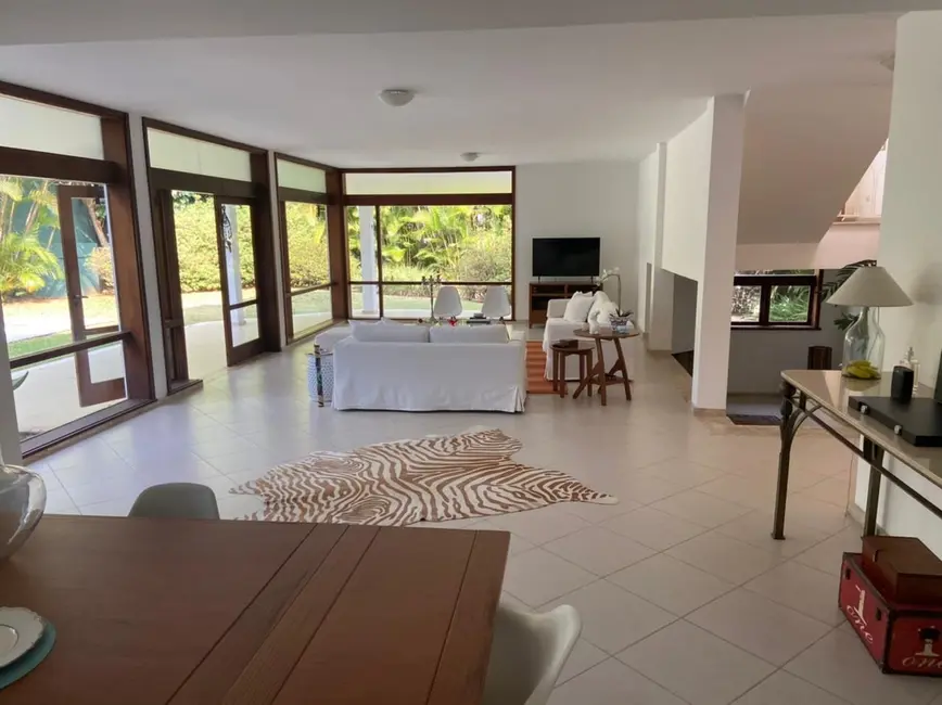 Foto 3 de Casa de Condomínio com 4 quartos à venda, 790m2 em Barueri - SP