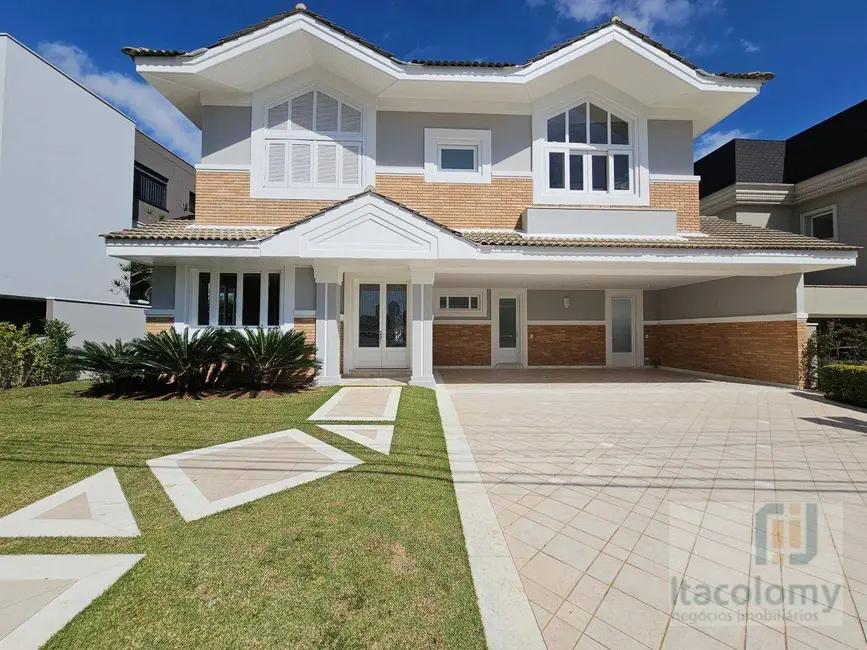 Casa de Condomínio com 5 quartos à venda, 580m2 em Barueri - SP - imagem 1 Foto 1 de Casa de Condomínio com 5 quartos à venda, 580m2 em Barueri - SP