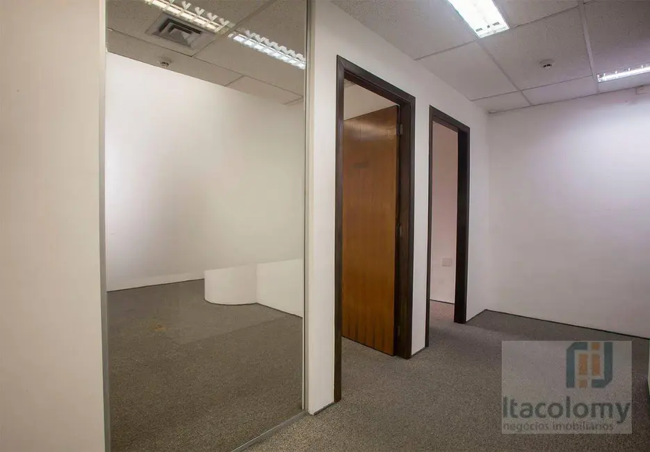 Foto 7 de Loft / Flat à venda e para alugar, 138m2 em Bela Vista, São Paulo - SP