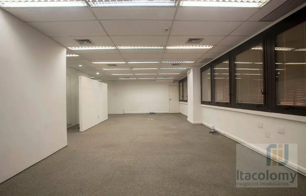 Foto 4 de Loft / Flat à venda e para alugar, 138m2 em Bela Vista, São Paulo - SP