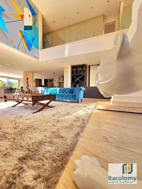 Foto 2 de Casa de Condomínio com 5 quartos à venda, 680m2 em Santana De Parnaiba - SP