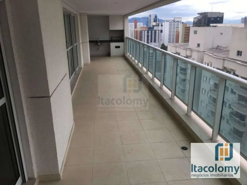 Foto 1 de Apartamento com 3 quartos à venda, 243m2 em Alphaville Industrial, Barueri - SP