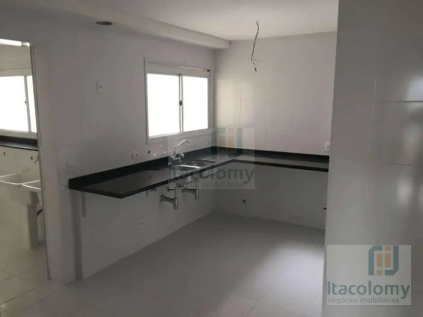 Foto 4 de Apartamento com 3 quartos à venda, 243m2 em Alphaville Industrial, Barueri - SP