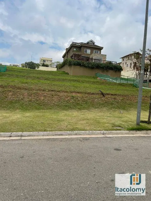 Foto 3 de Terreno / Lote à venda, 1033m2 em Santana De Parnaiba - SP