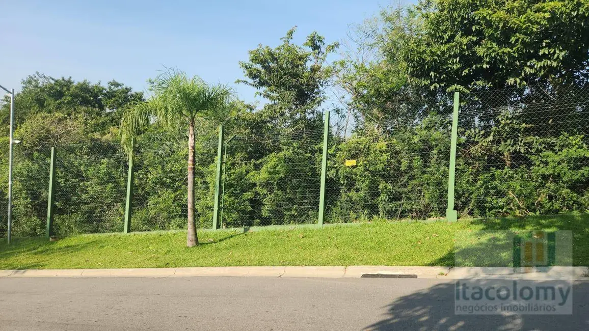 Foto 2 de Terreno / Lote à venda, 559m2 em Santana De Parnaiba - SP