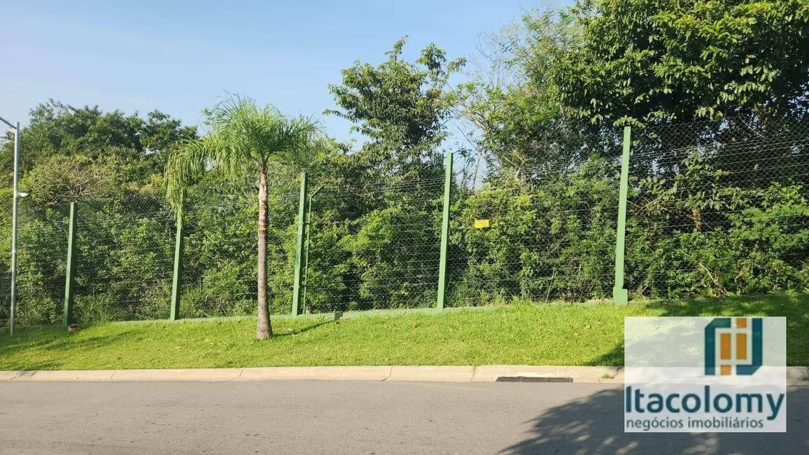 Foto 2 de Terreno / Lote à venda, 559m2 em Santana De Parnaiba - SP