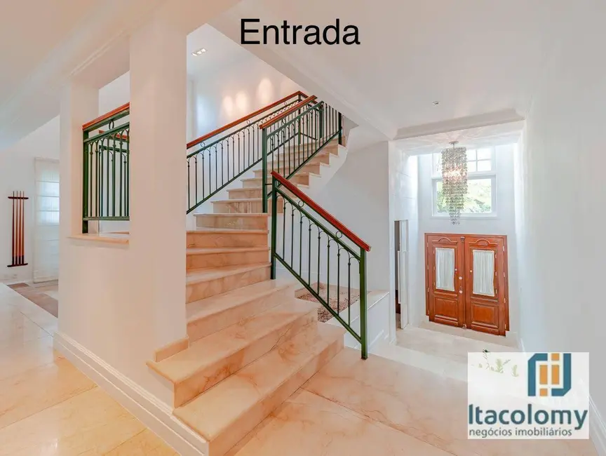 Foto 2 de Casa de Condomínio com 4 quartos à venda e para alugar, 560m2 em Santana De Parnaiba - SP