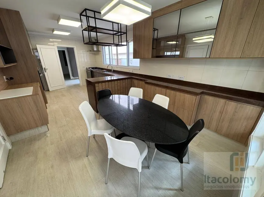 Foto 9 de Casa de Condomínio com 4 quartos à venda e para alugar, 560m2 em Santana De Parnaiba - SP