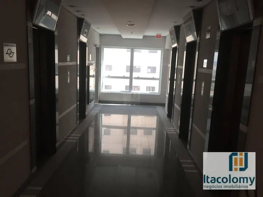 Foto 9 de Loft / Flat para alugar, 255m2 em Barueri - SP