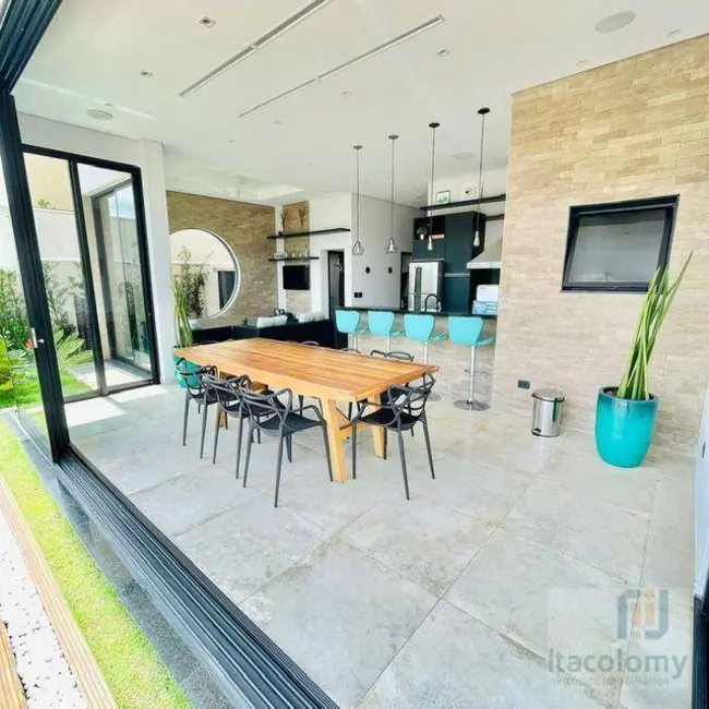 Foto 3 de Casa de Condomínio com 3 quartos à venda, 420m2 em Santana De Parnaiba - SP