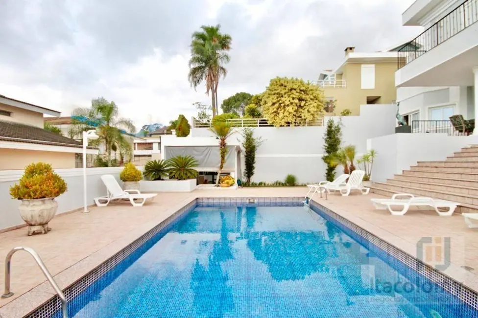 Foto 3 de Casa de Condomínio com 6 quartos à venda e para alugar, 860m2 em Santana De Parnaiba - SP