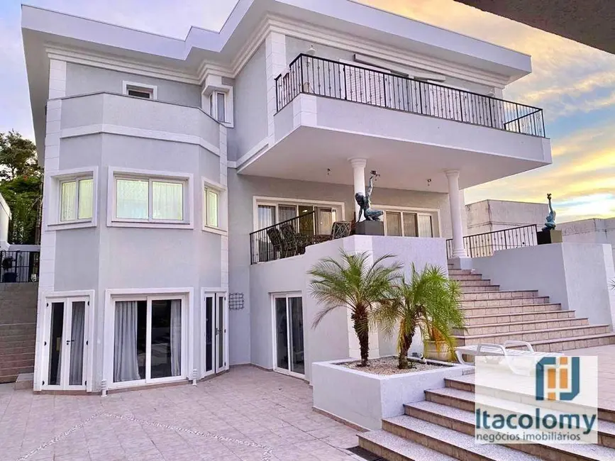 Foto 1 de Casa de Condomínio com 6 quartos à venda e para alugar, 860m2 em Santana De Parnaiba - SP