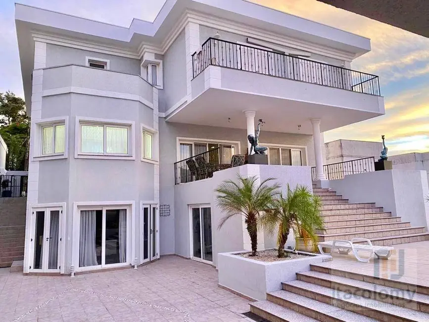 Foto 1 de Casa de Condomínio com 6 quartos à venda e para alugar, 860m2 em Santana De Parnaiba - SP