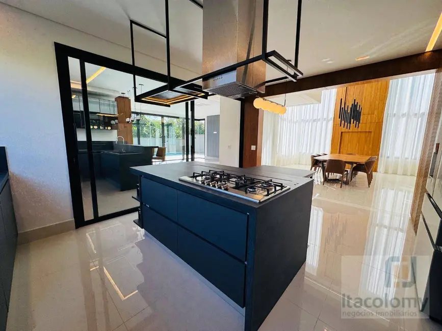 Casa de Condomínio com 4 quartos à venda, 543m2 em Santana De Parnaiba - SP - imagem 4 Foto 4 de Casa de Condomínio com 4 quartos à venda, 543m2 em Santana De Parnaiba - SP