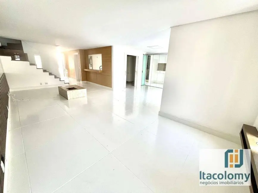 Foto 3 de Casa de Condomínio com 3 quartos à venda e para alugar, 230m2 em Tamboré, Santana De Parnaiba - SP