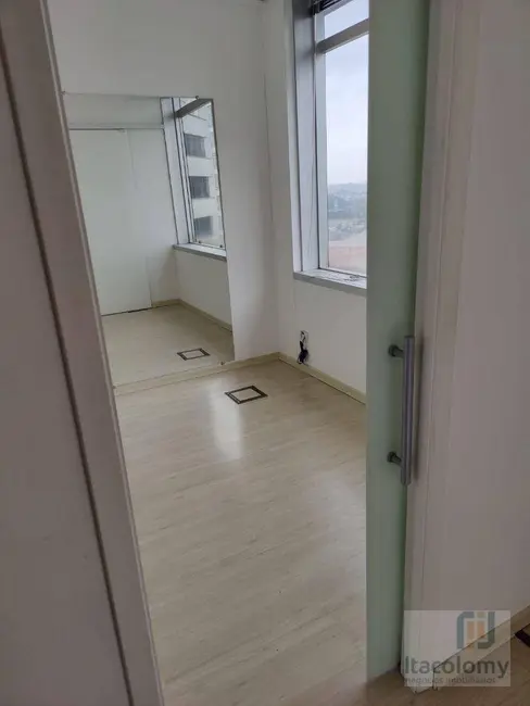 Foto 7 de Loft / Flat à venda, 90m2 em Alphaville Industrial, Barueri - SP