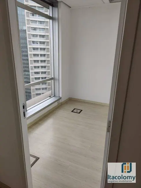 Foto 8 de Loft / Flat à venda, 90m2 em Alphaville Industrial, Barueri - SP