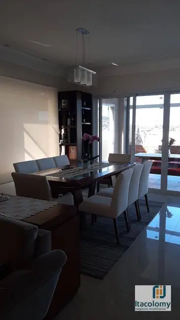 Foto 5 de Casa de Condomínio com 4 quartos à venda, 360m2 em Morada dos Pinheiros (Aldeia da Serra), Santana De Parnaiba - SP