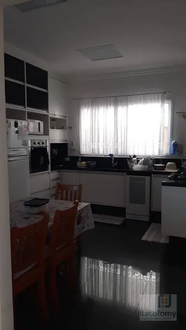 Foto 6 de Casa de Condomínio com 4 quartos à venda, 360m2 em Morada dos Pinheiros (Aldeia da Serra), Santana De Parnaiba - SP