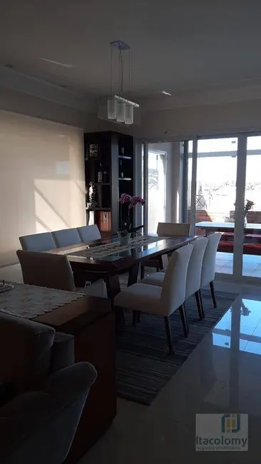 Foto 5 de Casa de Condomínio com 4 quartos à venda, 360m2 em Morada dos Pinheiros (Aldeia da Serra), Santana De Parnaiba - SP