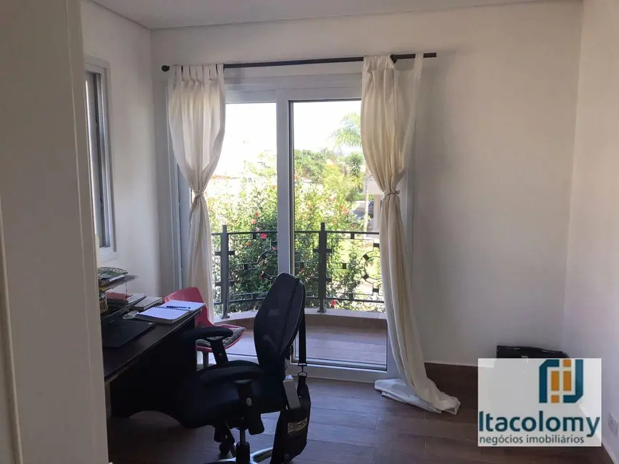 Foto 2 de Casa de Condomínio com 3 quartos à venda, 497m2 em Santana De Parnaiba - SP