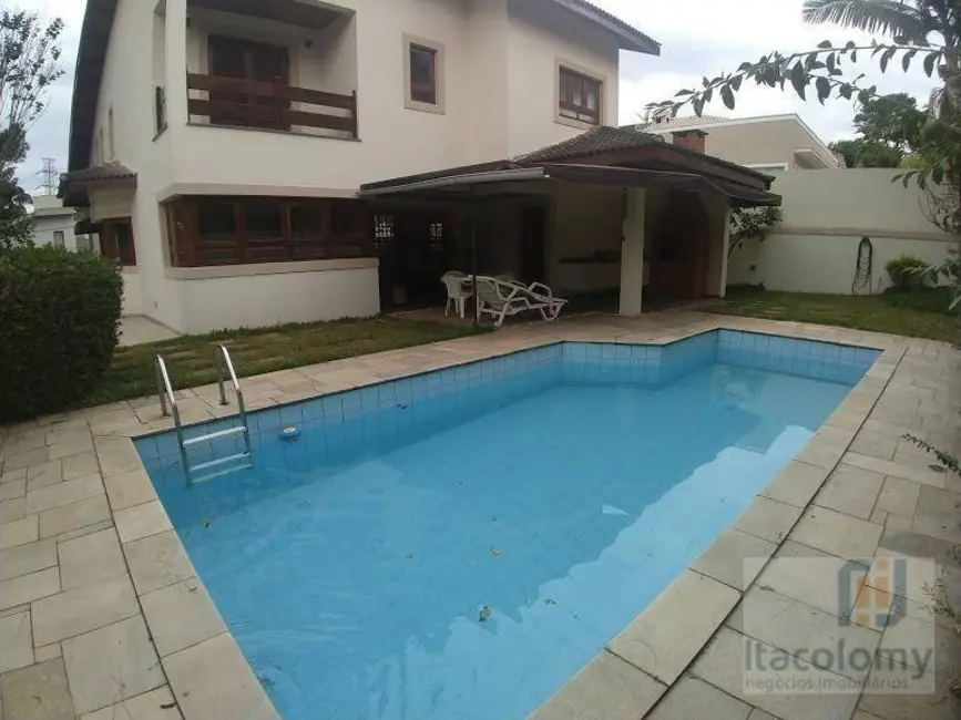 Foto 1 de Casa de Condomínio com 4 quartos para alugar, 593m2 em Barueri - SP